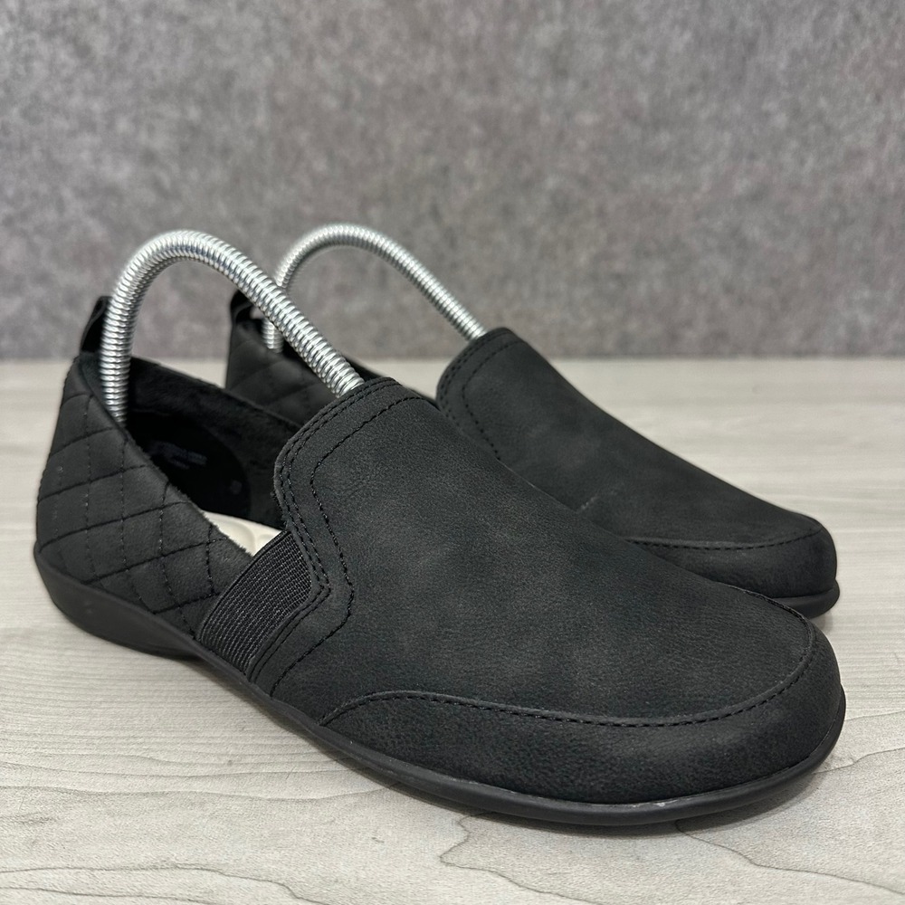 JSport‎ Lisa Slip On Shoes Womens 7M Black Quilted Faux Fur Lined Memory Foam
